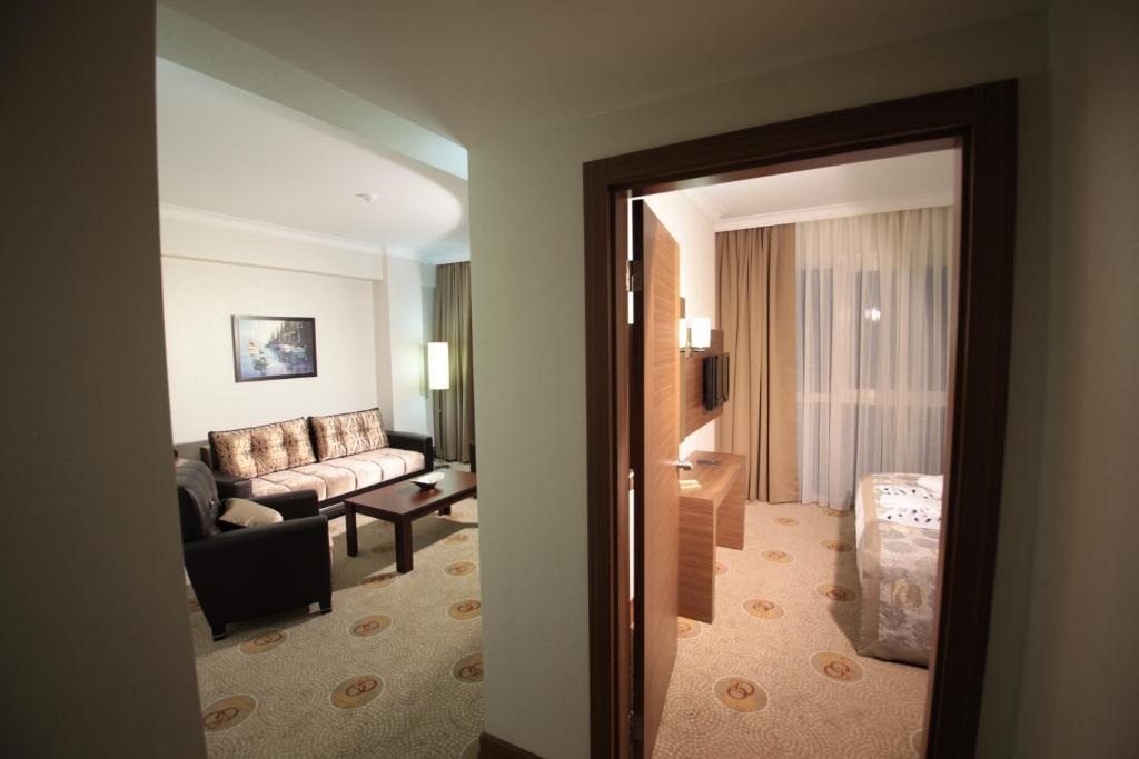 Buyuk Osmaniye Hotel Rum bild